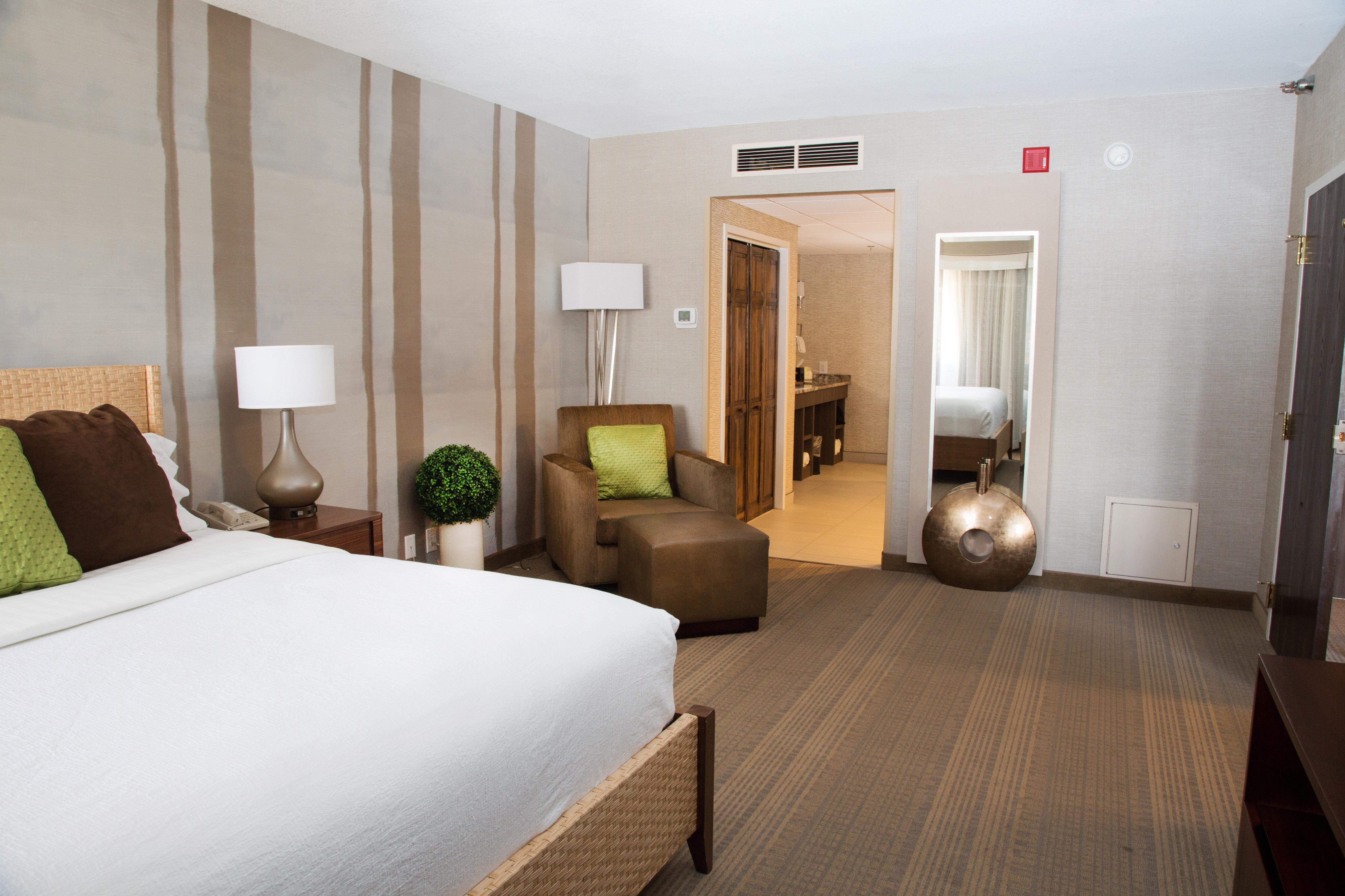 Doubletree By Hilton Rapid City Downtown Convention Center Eksteriør billede