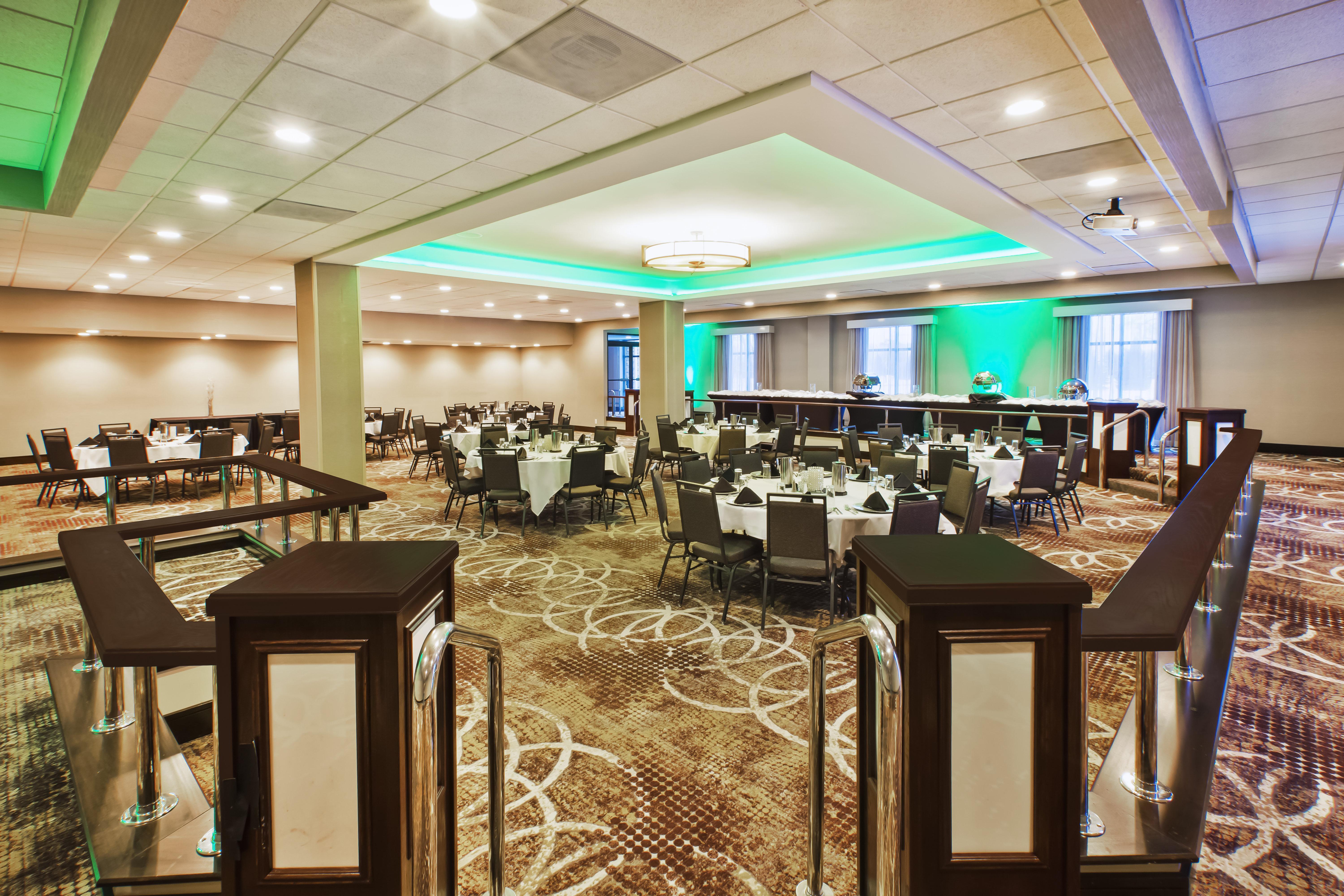 Doubletree By Hilton Rapid City Downtown Convention Center Eksteriør billede