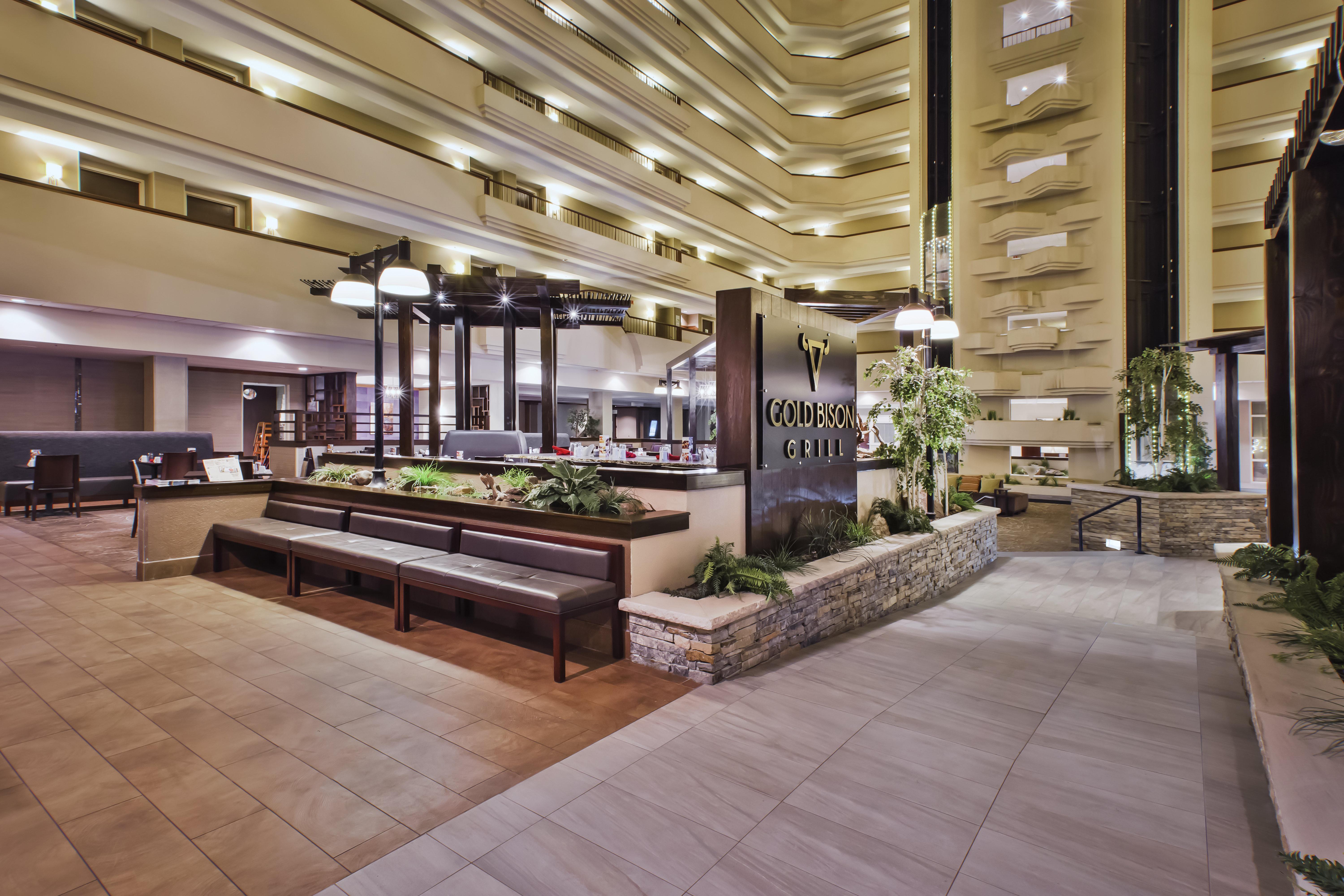 Doubletree By Hilton Rapid City Downtown Convention Center Eksteriør billede