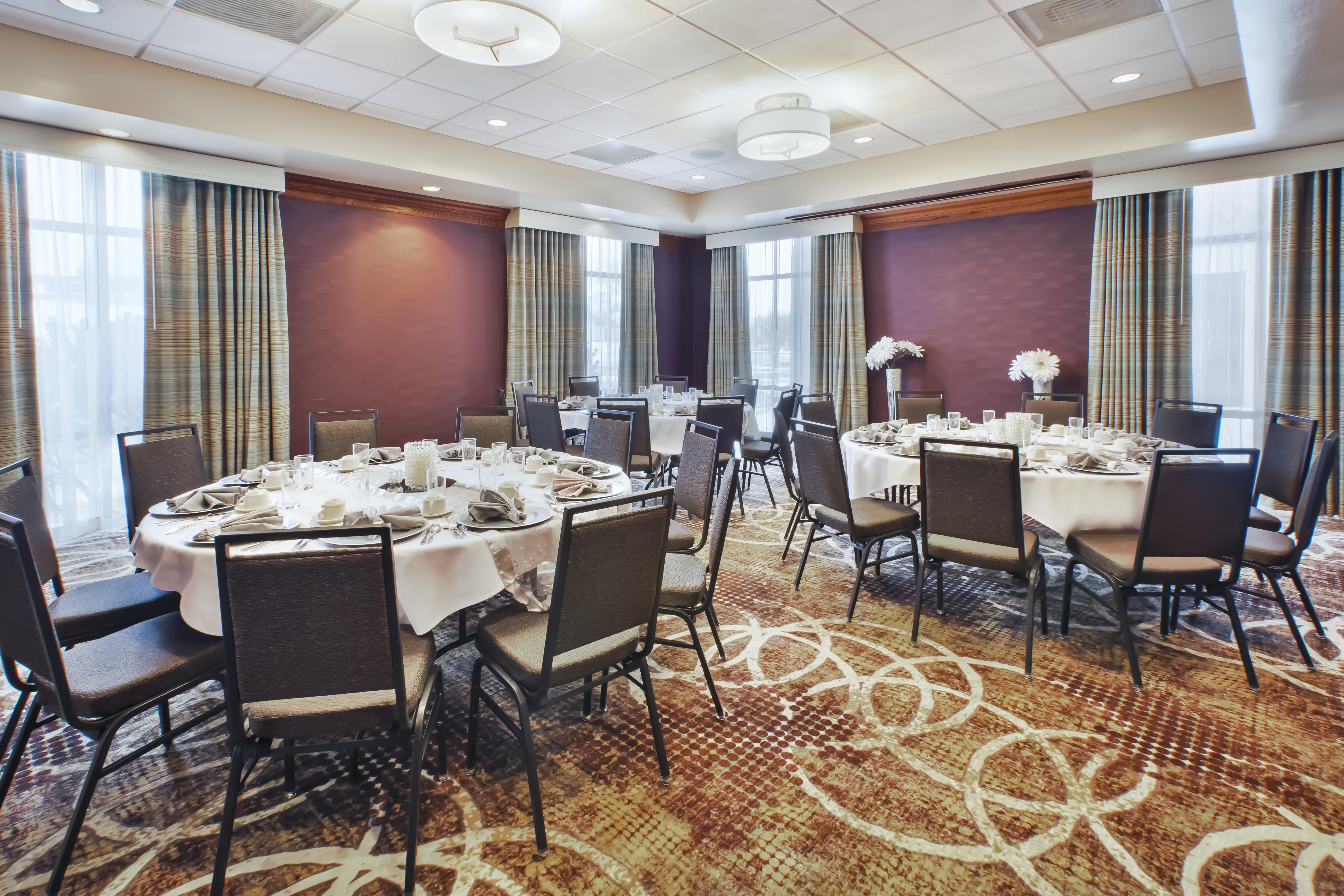 Doubletree By Hilton Rapid City Downtown Convention Center Eksteriør billede
