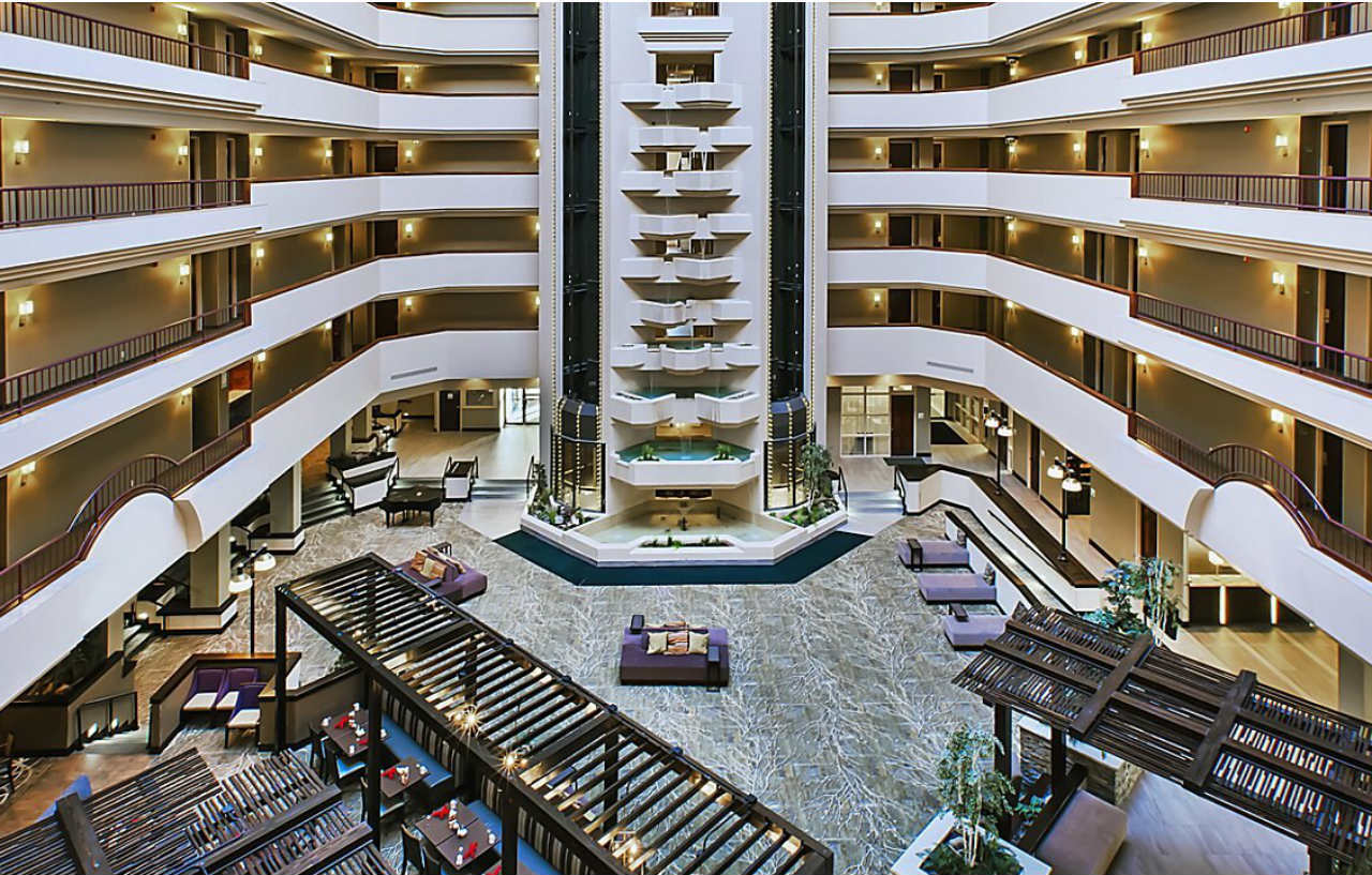 Doubletree By Hilton Rapid City Downtown Convention Center Eksteriør billede